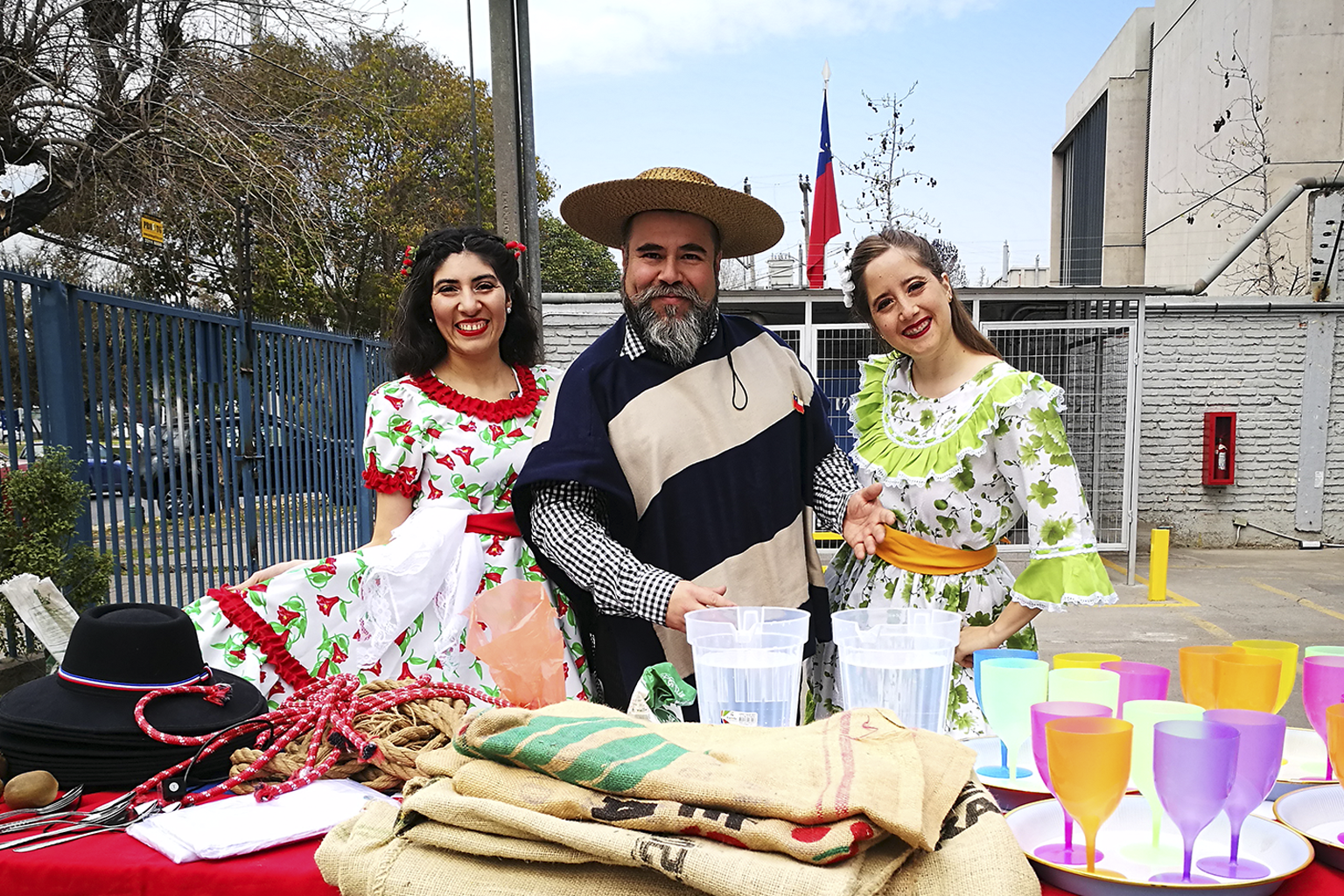 Eventos Fiestas Patrias para empresas en Santiago - Saltimbanqui Eventos